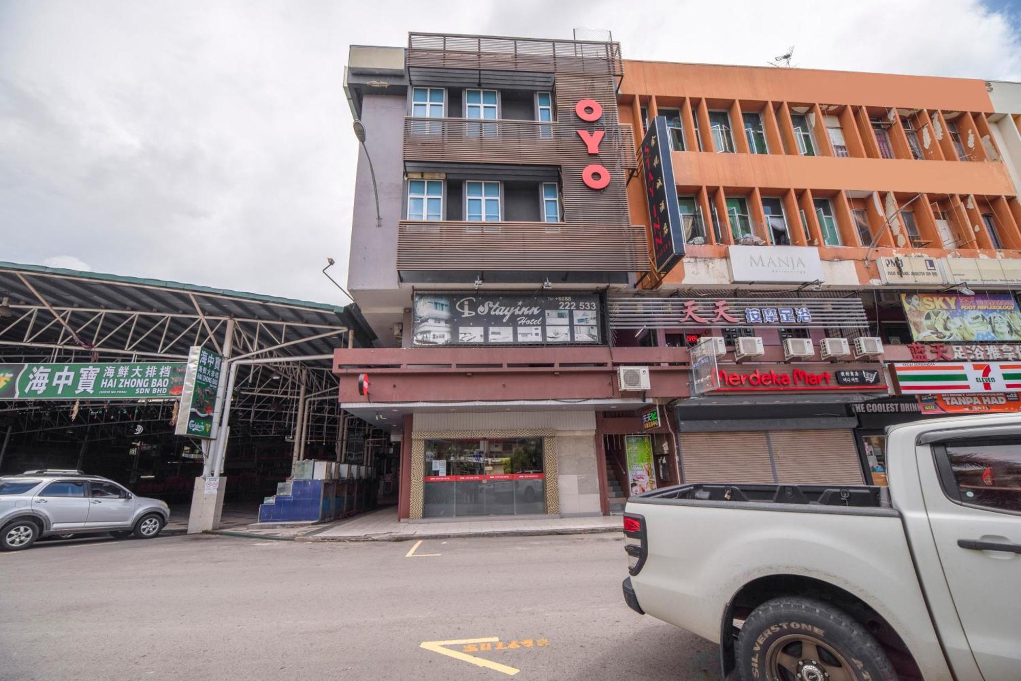 Super Oyo 89965 Stay Inn II Kota Kinabalu Exterior photo